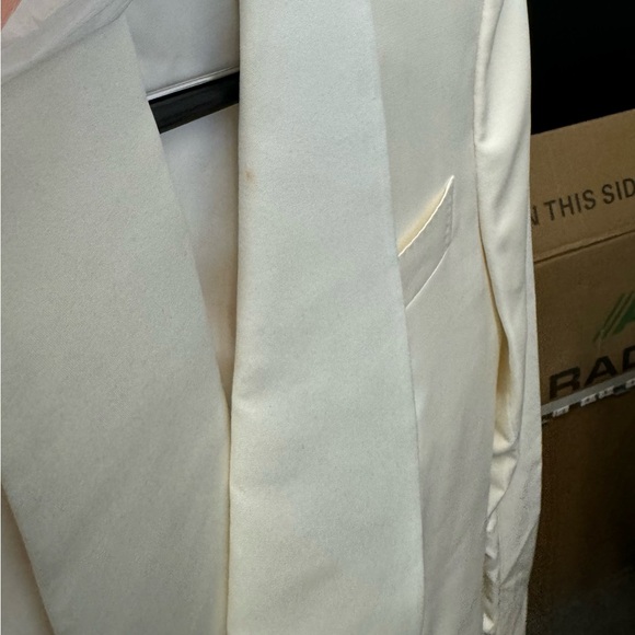 Thom Sweeney - Double breasted Shawl Collar Dinner Jacket. - Picture 7 of 9